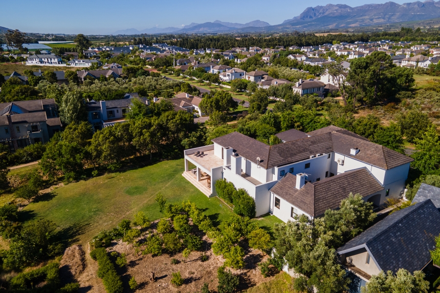 7 Bedroom Property for Sale in Val De Vie Estate Western Cape